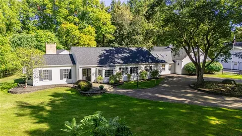 5800 Pittsford Palmyra Rd, Perinton, NY 14534