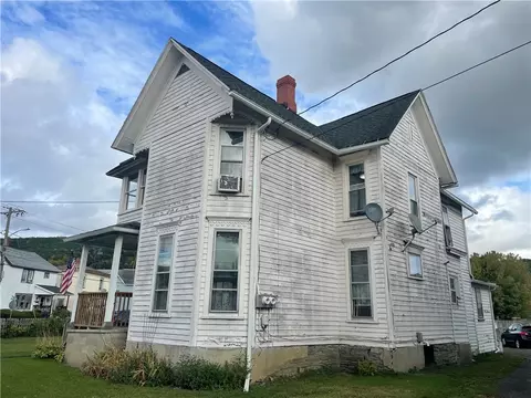 79 N Church St, Hornell, NY 14843