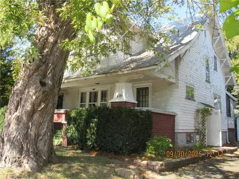 470 Hamilton St, Geneva, NY 14456