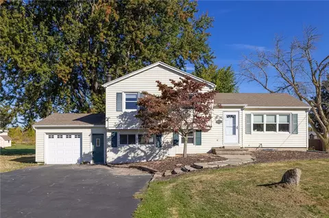 94 Moul Rd, Parma, NY 14468