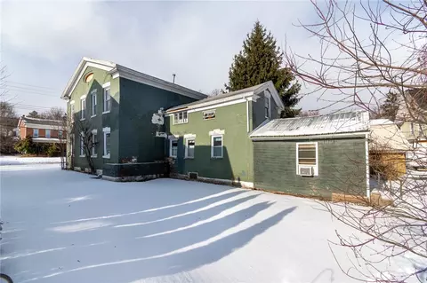 Exterior - 100 Broad St, Lyons, NY 14489 photo 5 of 5