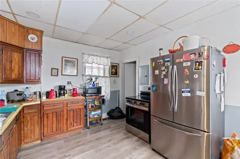 Kitchen - 100 Broad St, Lyons, NY 14489 photo 2 of 5