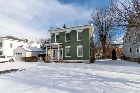 Exterior - 100 Broad St, Lyons, NY 14489 photo 4 of 5