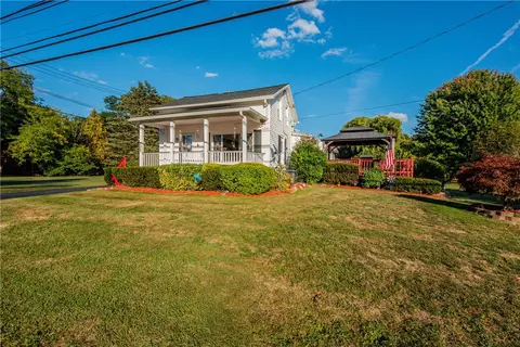 230 Phillips Rd, Webster, NY 14580 photo 3