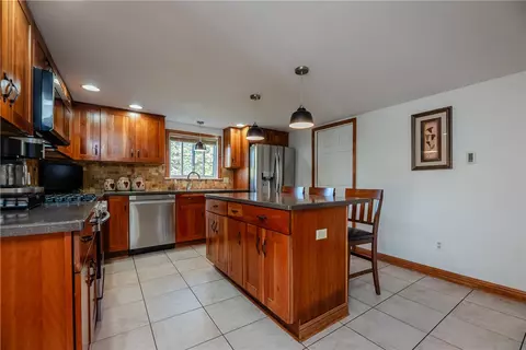 230 Phillips Rd, Webster, NY 14580 photo 17