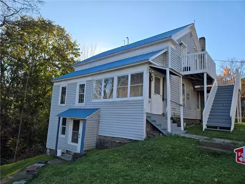 61 West St, New Berlin, NY 13411