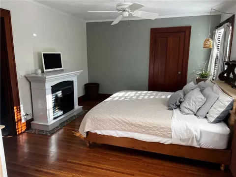 Bedroom - 404 List Ave, Irondequoit, NY 14617 photo 4 of 4