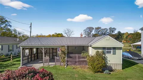 22 Washington St, Starkey, NY 14837
