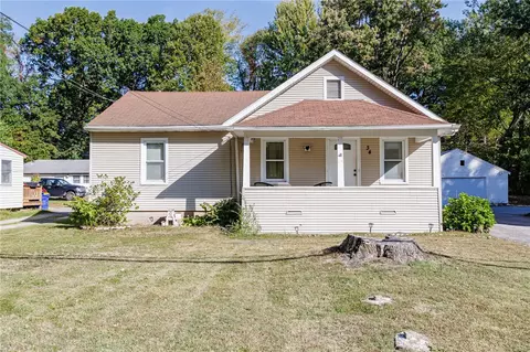 34 Chestnut Ridge Rd, Chili, NY 14624