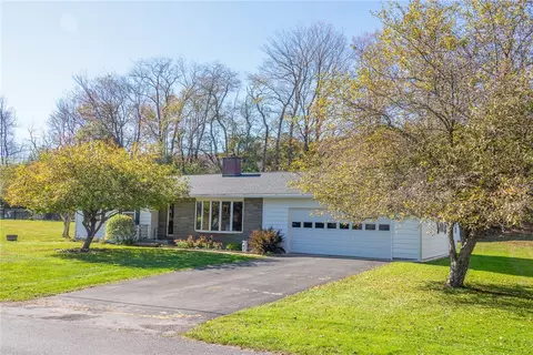 35 Delview Ter, Delhi, NY 13753