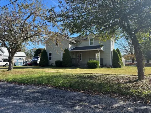 61 N Franklin St, New Albion, NY 14719