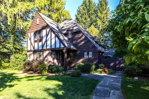 1546 W Church St, Elmira, NY 14905