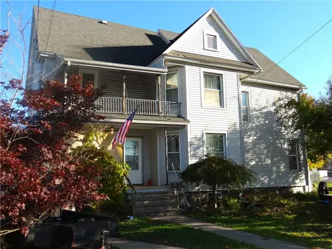 247 Oakwood Ave, Elmira, NY 14903