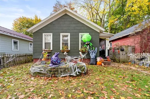 163 Mount Vernon Ave, Rochester, NY 14620