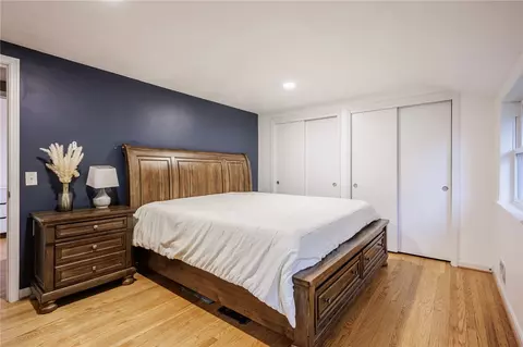 Bedroom - 90 Hefner Dr, Webster, NY 14580 photo 3 of 5