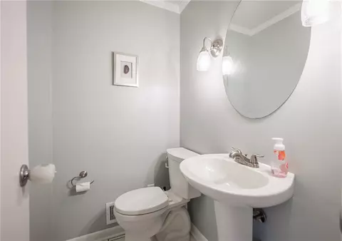 Bath - 90 Hefner Dr, Webster, NY 14580 photo 1 of 4