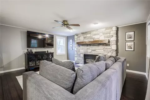 Living - 90 Hefner Dr, Webster, NY 14580 photo 7 of 9
