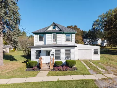 102 East Ave, Wayland, NY 14572