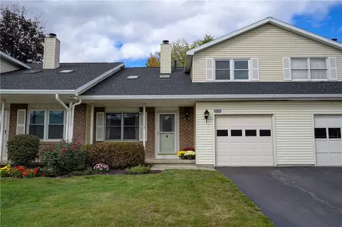 1128 Cunningham Dr, Victor, NY 14564