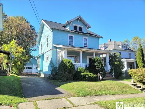 146 Sampson St, Jamestown, NY 14701