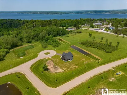 2025 Mandolin Rdg, Chautauqua, NY 14757