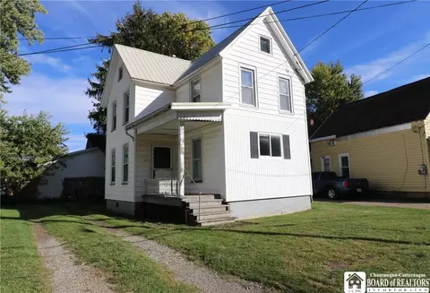 720 Grant Ave, Dunkirk, NY 14048
