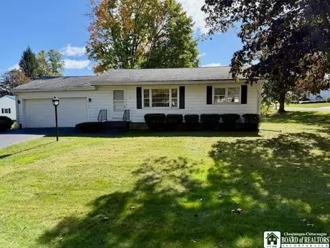 35 Morgan St, Ellicott, NY 14733