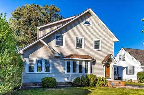Exterior - 10 Chimayo Rd, Irondequoit, NY 14617 photo 2 of 10