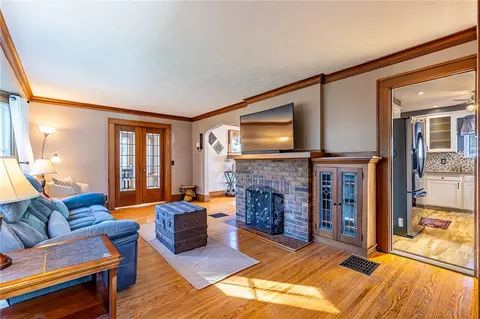 Living - 10 Chimayo Rd, Irondequoit, NY 14617 photo 1 of 3