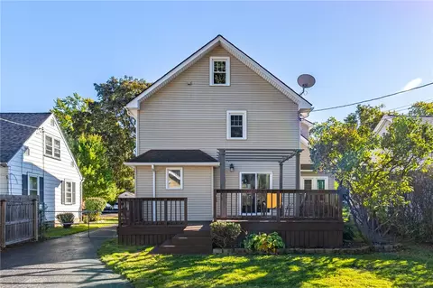 Exterior - 10 Chimayo Rd, Irondequoit, NY 14617 photo 9 of 10