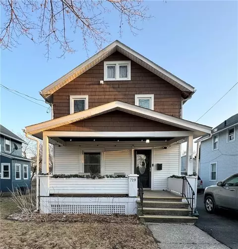 719 Dubois St, Elmira, NY 14904