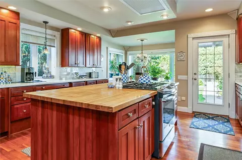 Kitchen - 56 E Main St, Avon, NY 14414 photo 3 of 6