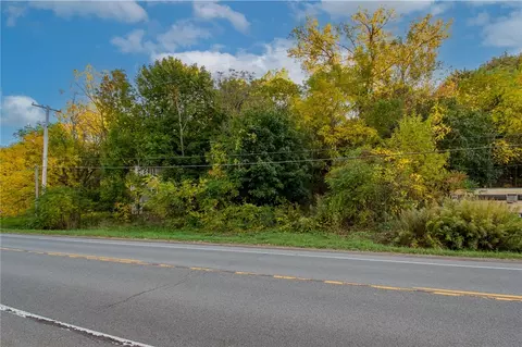 6944 Ridge Rd, Sodus, NY 14551