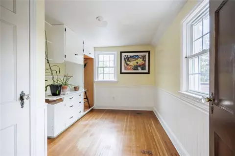 Entry Way - 18 Centre Ter, Irondequoit, NY 14617 photo 2 of 3