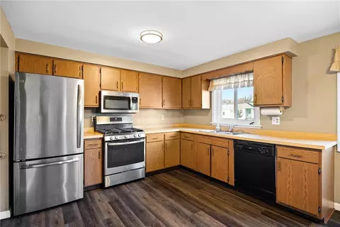 Kitchen - 1145 Whitlock Rd, Irondequoit, NY 14609 photo 2 of 4