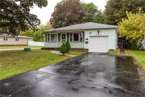 425 Norran Dr, Irondequoit, NY 14609 photo 2
