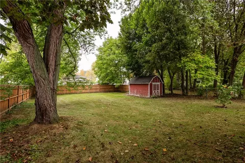 425 Norran Dr, Irondequoit, NY 14609 photo 27