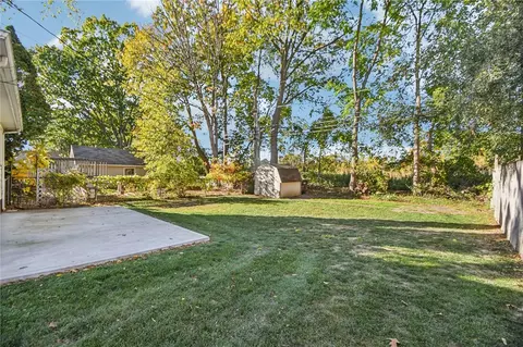 Exterior - 938 Whitlock Rd, Irondequoit, NY 14609 photo 4 of 6