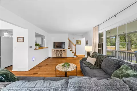 Living - 203 Thurlow Ave, Irondequoit, NY 14609 photo 4 of 5