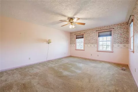Bedroom - 55 Harbor Hill Dr, Irondequoit, NY 14617 photo 1 of 9