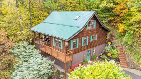 6284 Knapp Rd, Canandaigua, NY 14424