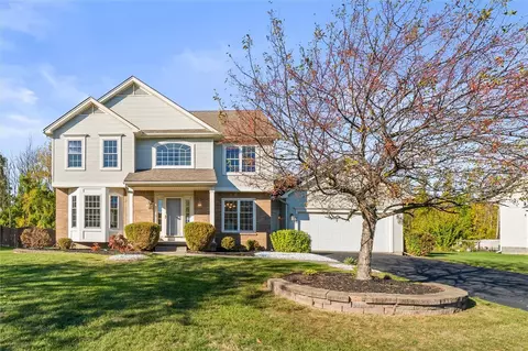 148 Bronze Leaf, Greece, NY 14612