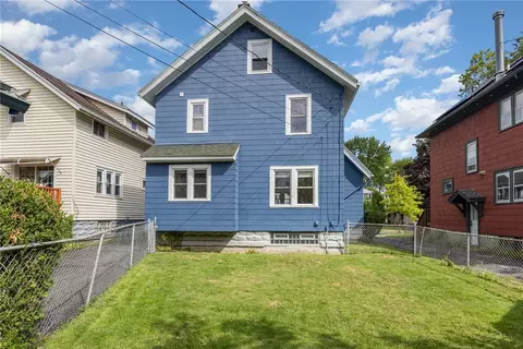 Exterior - 115 Spencer Rd, Irondequoit, NY 14609 photo 3 of 6