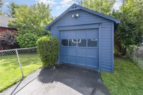 Exterior - 115 Spencer Rd, Irondequoit, NY 14609 photo 4 of 6