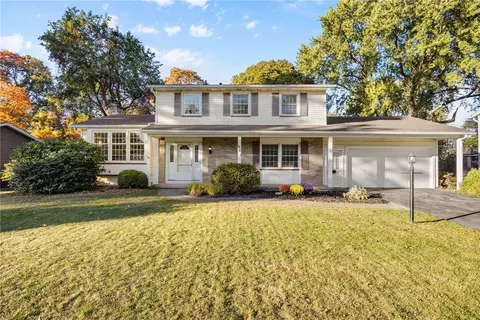 281 Ledgewood Dr, Greece, NY 14615
