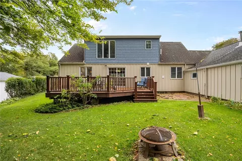 Exterior - 4 Sunset Dr, Lyons, NY 14489 photo 9 of 11