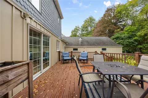 Exterior - 4 Sunset Dr, Lyons, NY 14489 photo 6 of 11