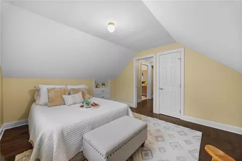 Bedroom - 4 Sunset Dr, Lyons, NY 14489 photo 3 of 8