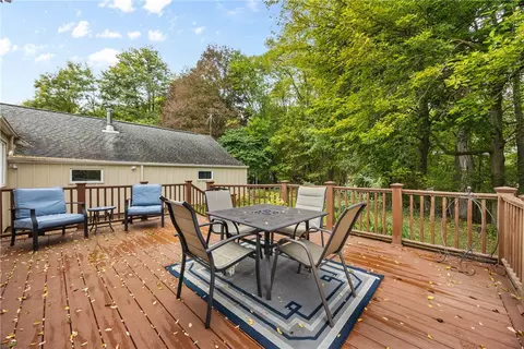 Exterior - 4 Sunset Dr, Lyons, NY 14489 photo 4 of 11