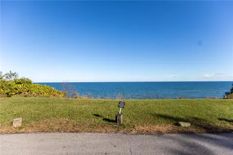 View/Area - 50 Oberlin St, Irondequoit, NY 14622 photo 1 of 1